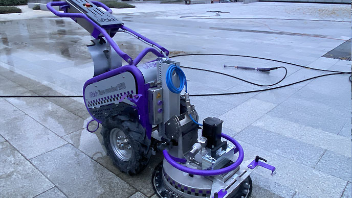 Curățarea Spațiilor Exterioare prin Hidrosablare